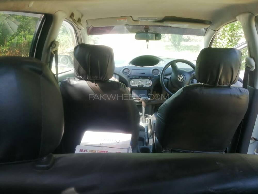 Toyota Vitz 2004 for Sale in Peshawar Toyota Vitz 2004 for Sale in Peshawar Image-4