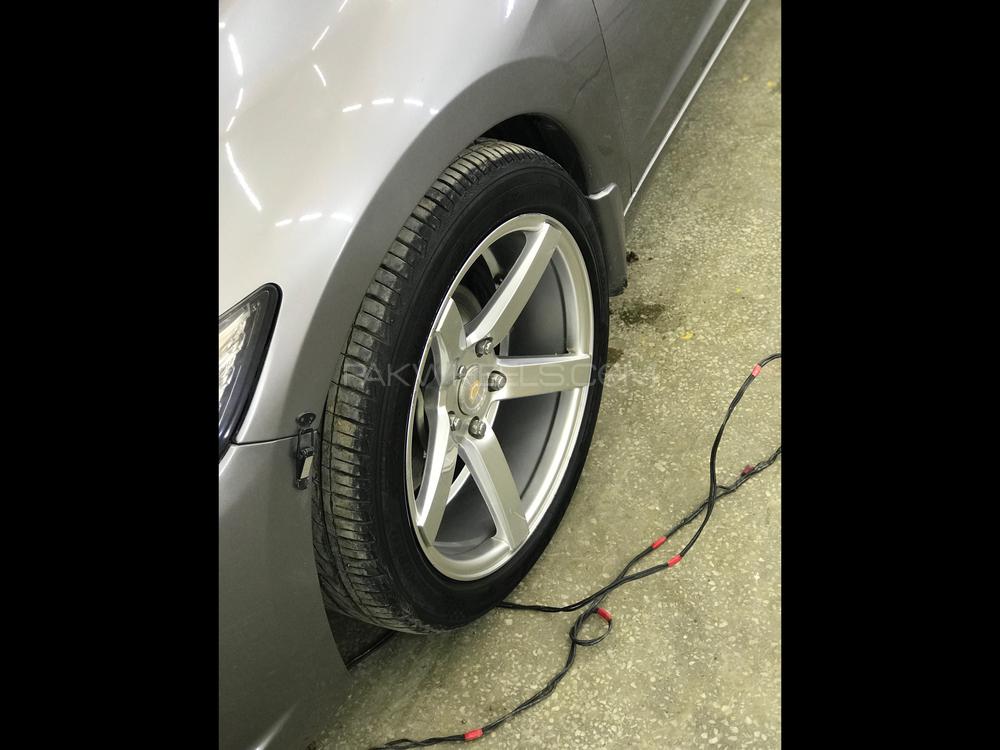 Honda CR-Z 2010 for Sale in Rawalpindi Honda CR-Z 2010 for Sale in Rawalpindi Image-4