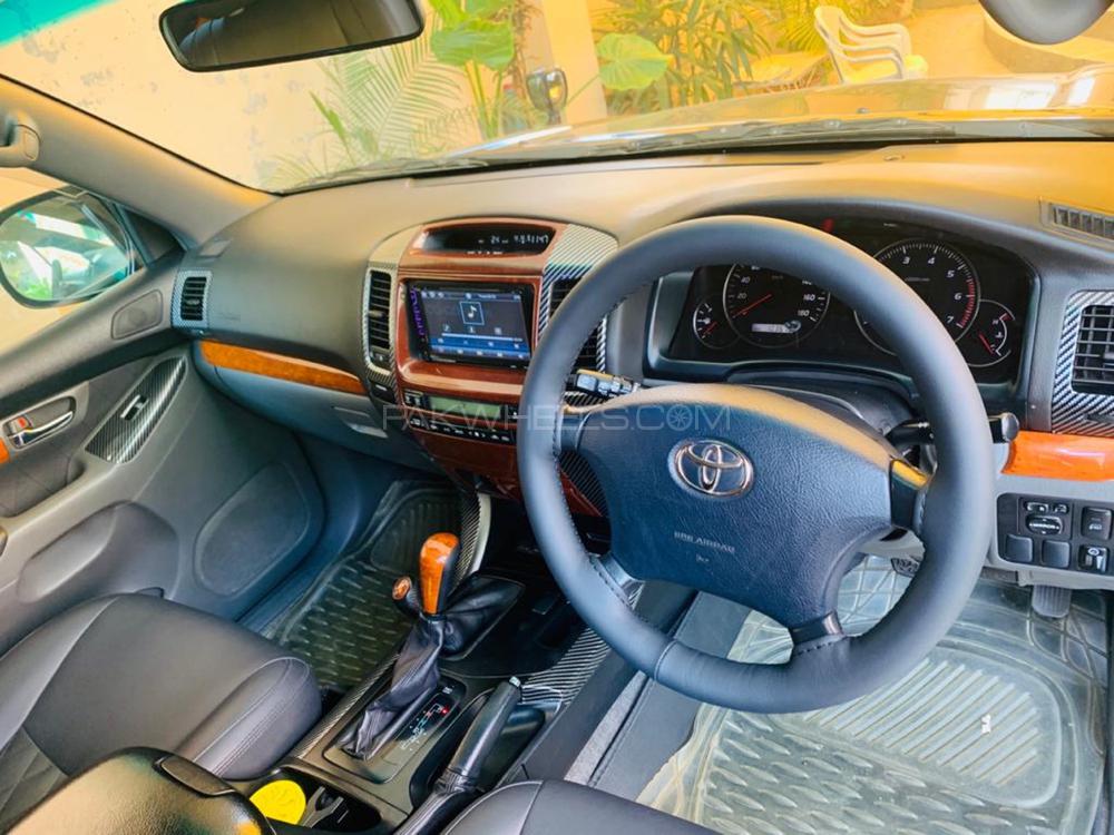 Toyota Prado 2004 for Sale in Gujrat Toyota Prado 2004 for Sale in Gujrat Image-9
