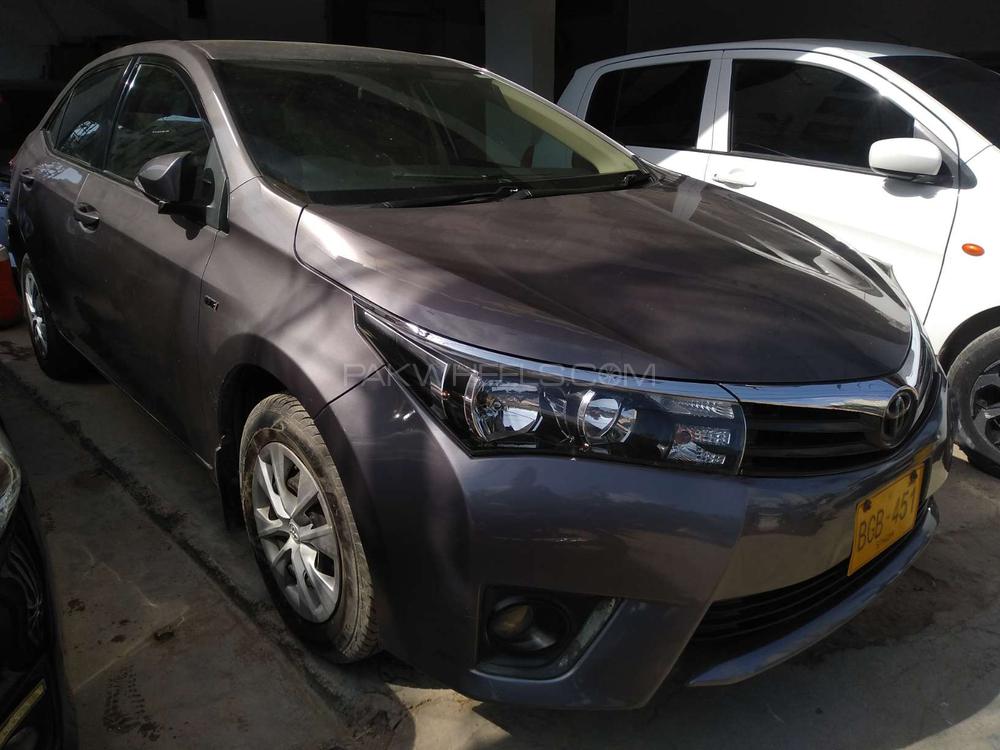 Toyota Corolla 2016 for Sale in Karachi Image-1