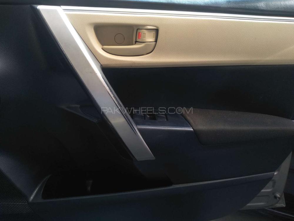 Toyota Corolla 2016 for Sale in Karachi Toyota Corolla 2016 for Sale in Karachi Image-13