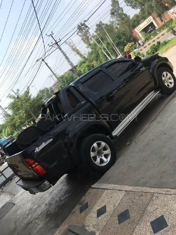 Toyota Hilux 2012 for Sale in Gujranwala Toyota Hilux 2012 for Sale in Gujranwala Image-4