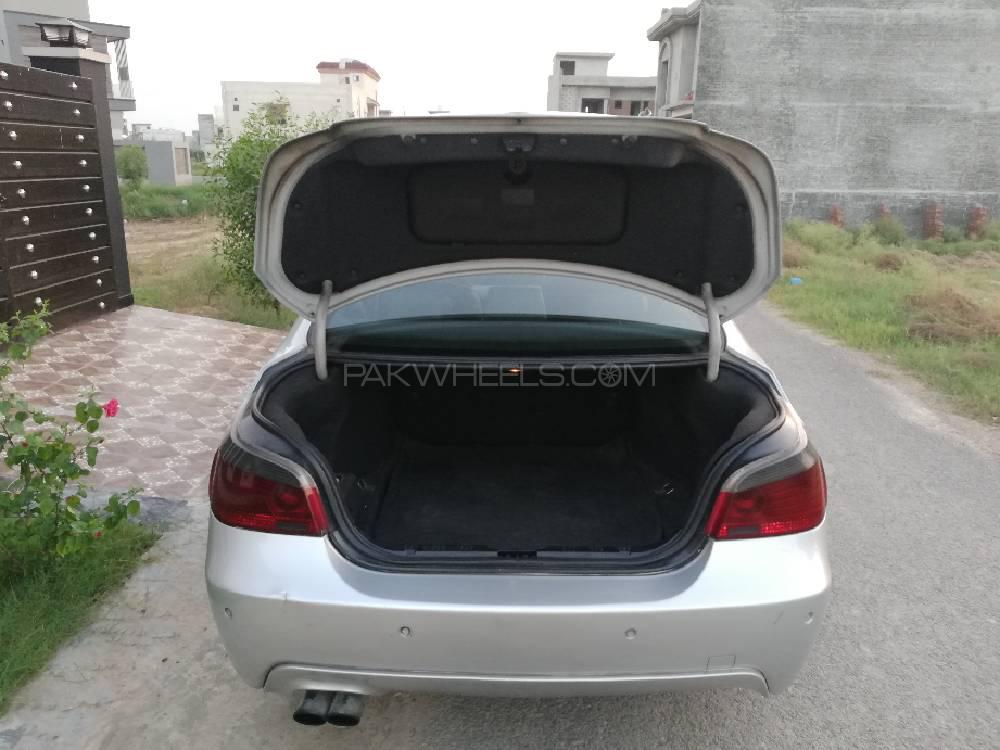 BMW 5 Series 2006 for Sale in Lahore BMW 5 Series 2006 for Sale in Lahore Image-4