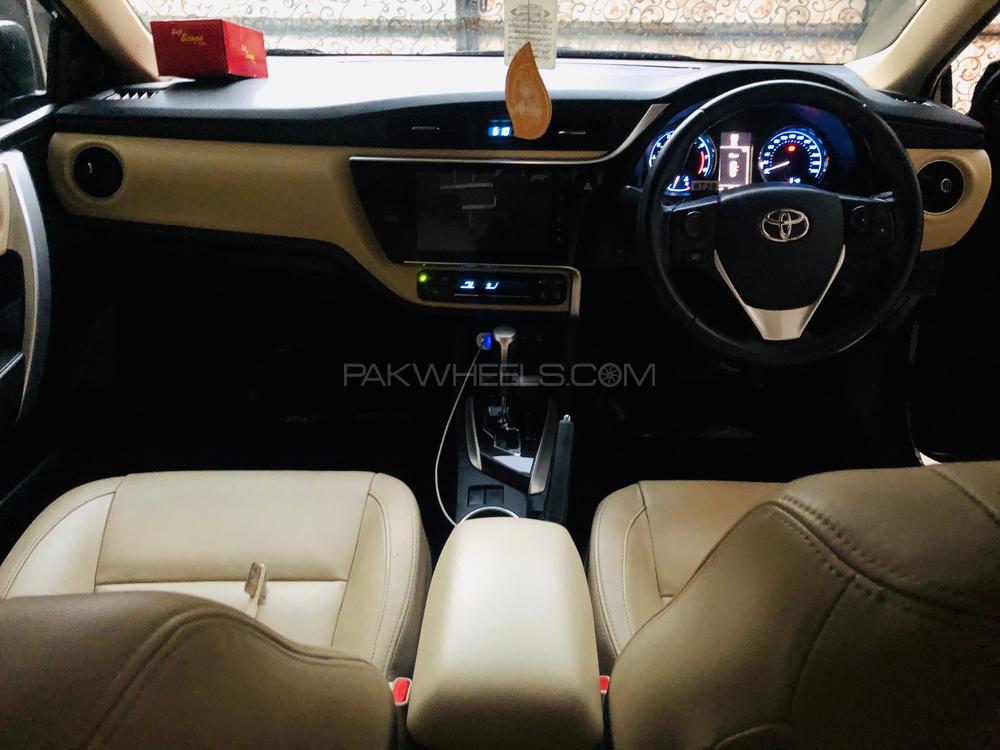 Toyota Corolla 2018 for Sale in Lahore Image-1