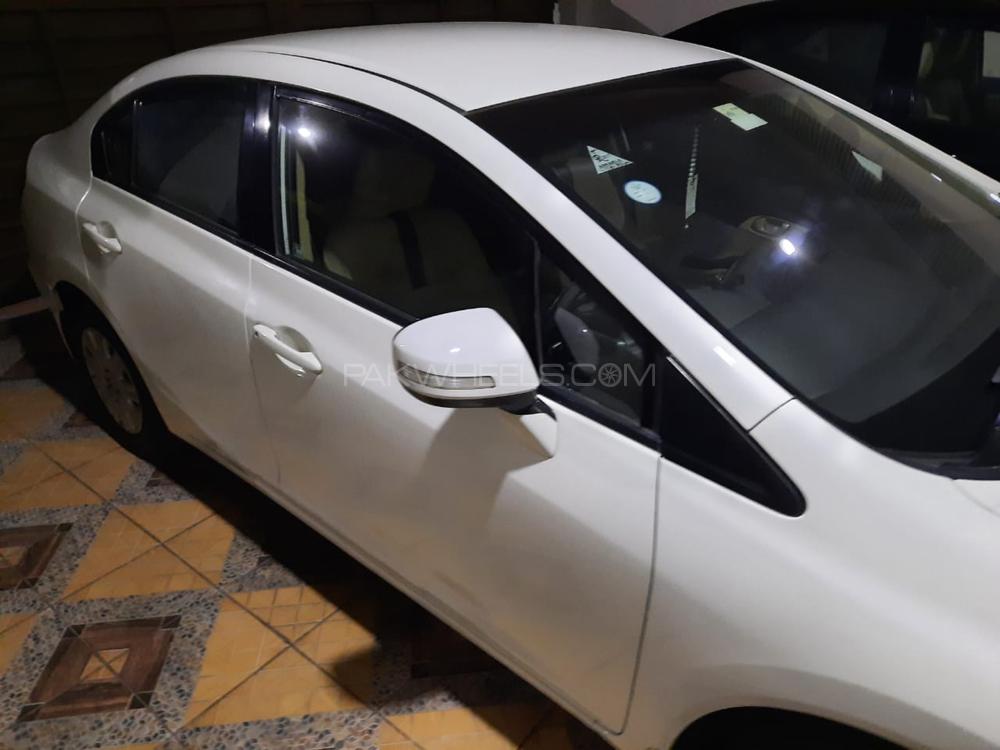 Honda Civic 2014 for Sale in Lahore Honda Civic 2014 for Sale in Lahore Image-9