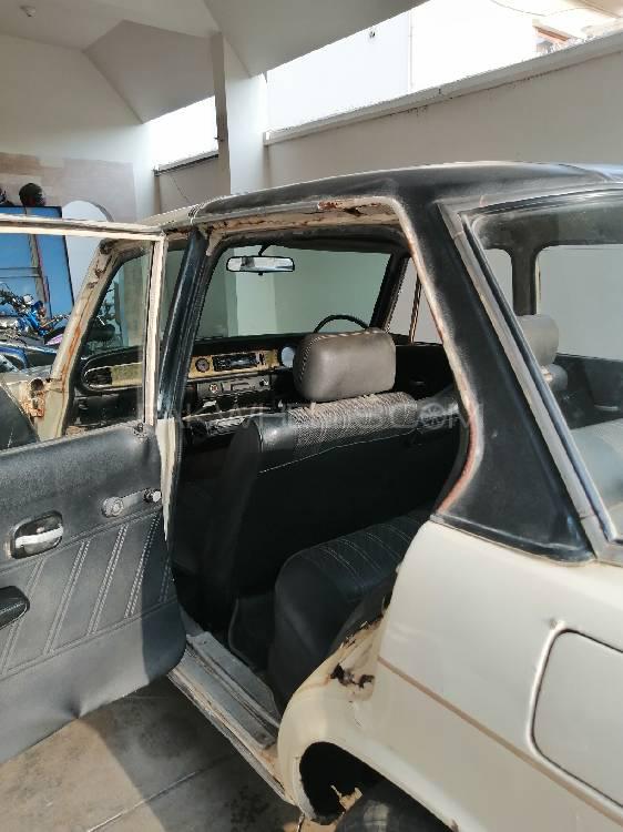 Mazda Luce 1969 for Sale in Karachi Mazda Luce 1969 for Sale in Karachi Image-6