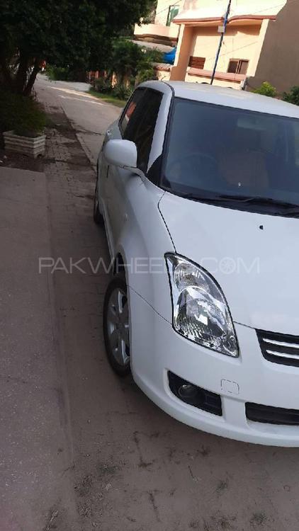 Suzuki Swift 2020 for Sale in Sialkot Suzuki Swift 2020 for Sale in Sialkot Image-2