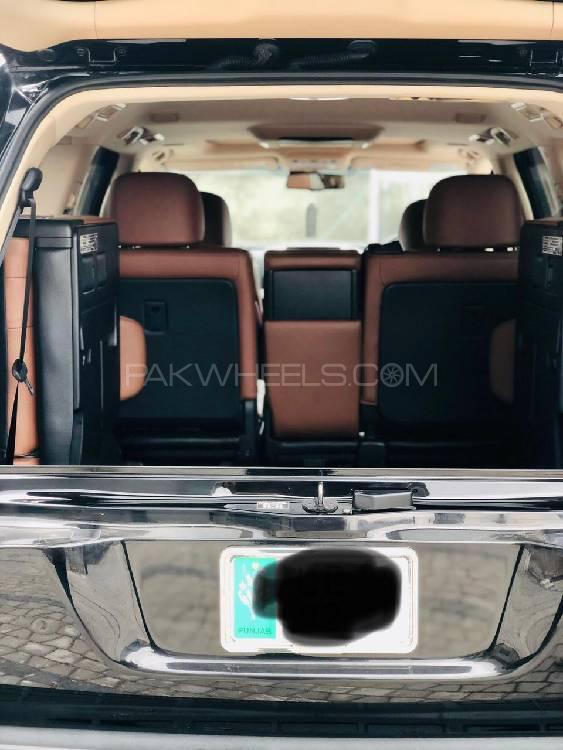 Toyota Land Cruiser 2015 for Sale in Lahore Toyota Land Cruiser 2015 for Sale in Lahore Image-14