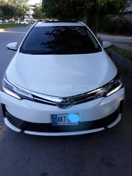 Toyota Corolla 2018 for Sale in Islamabad Image-1