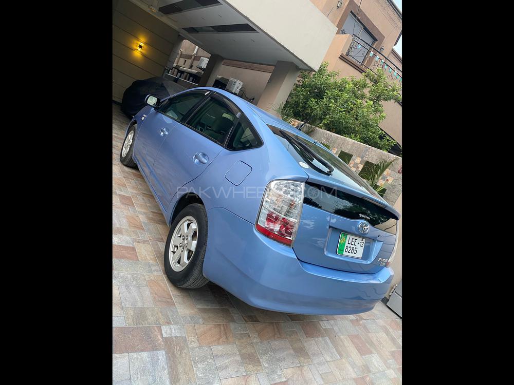 Toyota Prius 2007 for Sale in Lahore Toyota Prius 2007 for Sale in Lahore Image-6
