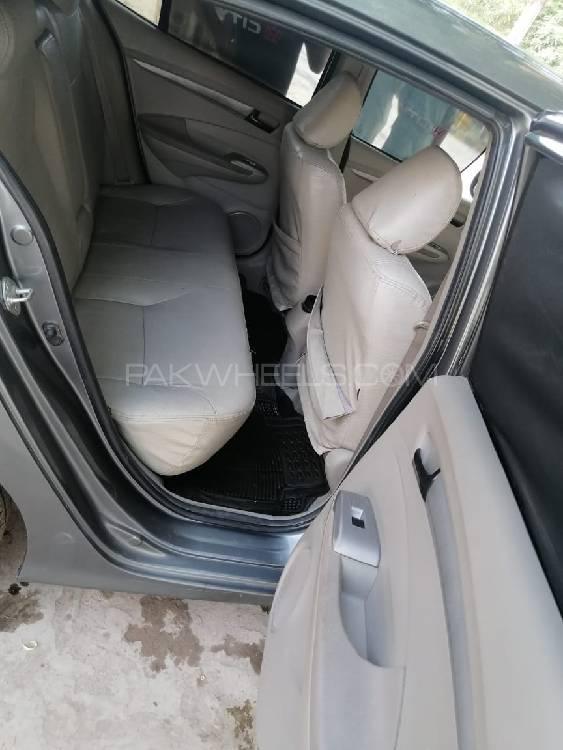 Honda City 2013 for Sale in Faisalabad Honda City 2013 for Sale in Faisalabad Image-6