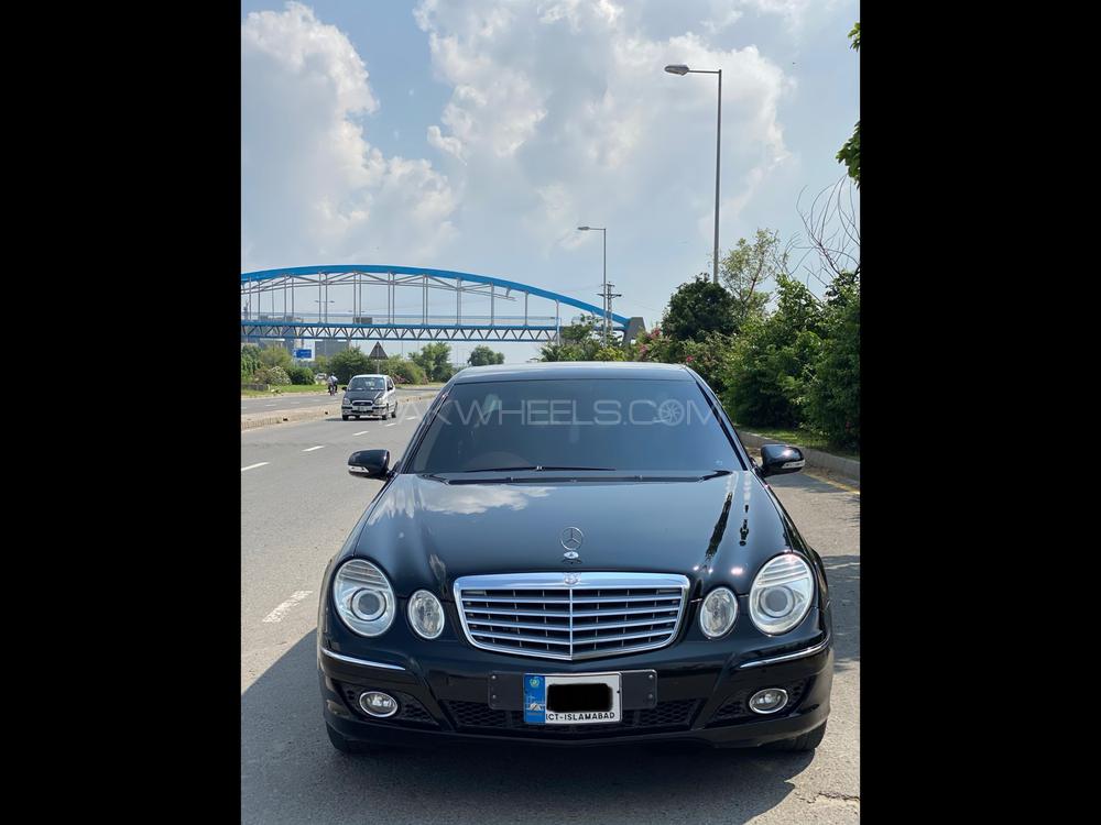 Mercedes Benz E Class 2009 for Sale in Lahore Mercedes Benz E Class 2009 for Sale in Lahore Image-2