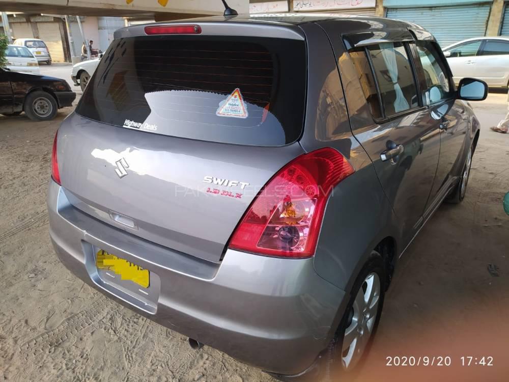 سوزوکی سوئفٹ 2018 for Sale in کراچی سوزوکی سوئفٹ 2018 for Sale in کراچی Image-6