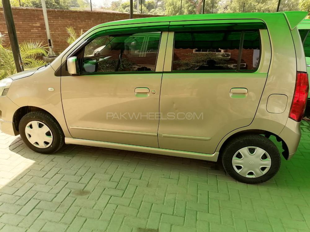 Suzuki Wagon R 2015 for Sale in Faisalabad Suzuki Wagon R 2015 for Sale in Faisalabad Image-8