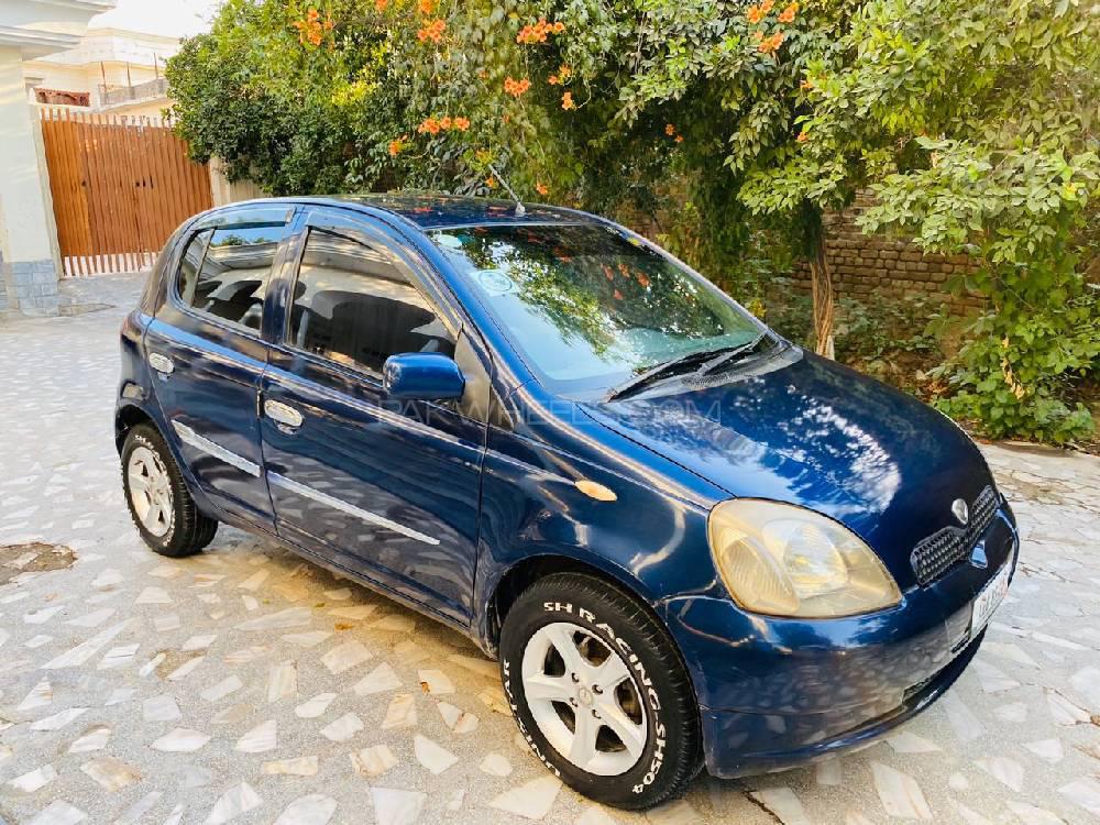 Toyota Vitz 1999 for Sale in Peshawar Image-1