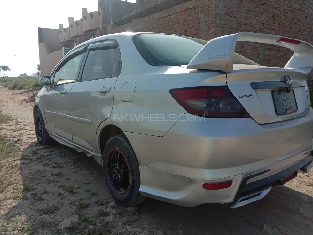 Honda City 2005 for Sale in Mian Wali Image-1