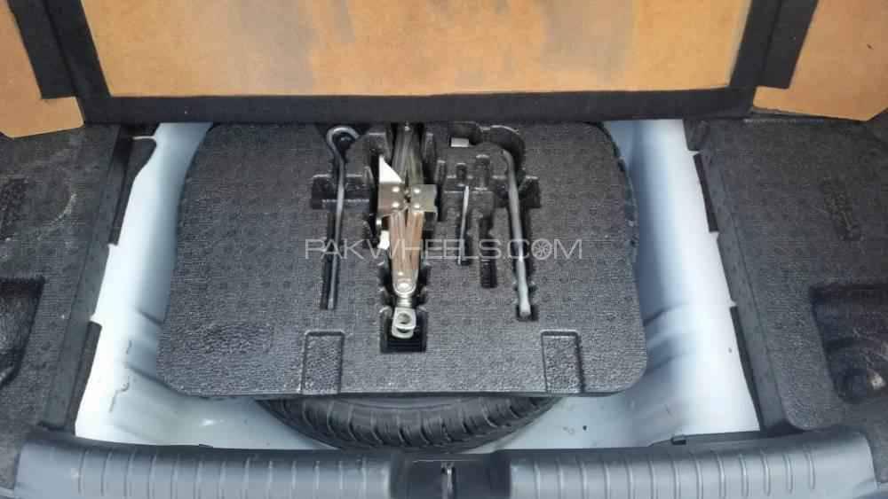 Honda Civic 2013 for Sale in Rawalpindi Honda Civic 2013 for Sale in Rawalpindi Image-6