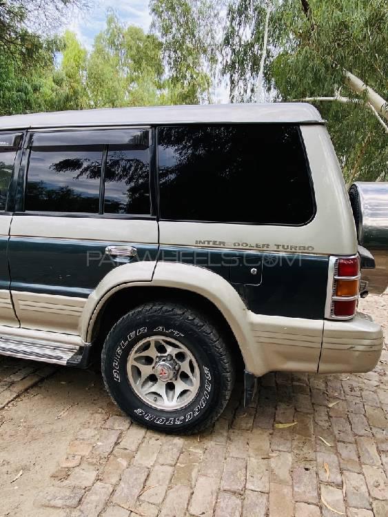 Mitsubishi Pajero 1993 for Sale in Islamabad Mitsubishi Pajero 1993 for Sale in Islamabad Image-11