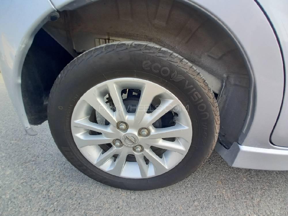 Nissan Dayz Highway Star 2013 for Sale in Lahore Nissan Dayz Highway Star 2013 for Sale in Lahore Image-15