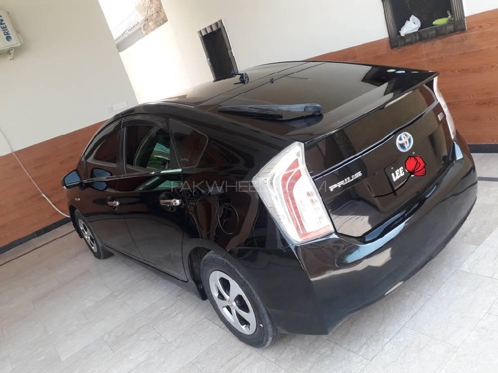 Toyota Prius 2012 for Sale in Peshawar Image-1