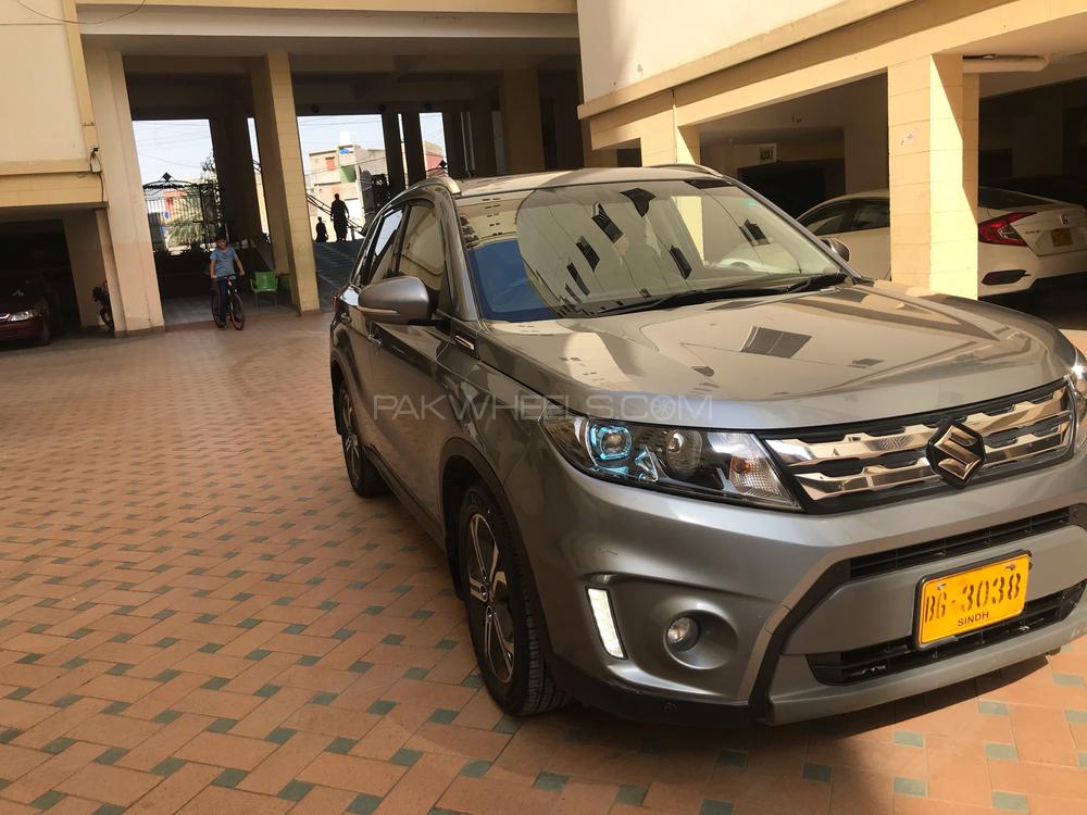 Suzuki Vitara 2017 for Sale in Karachi Suzuki Vitara 2017 for Sale in Karachi Image-7