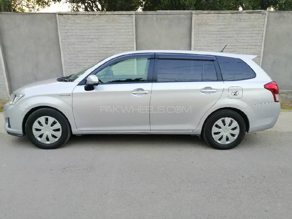 Toyota Corolla 2014 for Sale in Peshawar Toyota Corolla 2014 for Sale in Peshawar Image-2