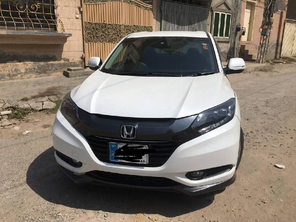 Honda Vezel 2015 for Sale in Gujranwala Honda Vezel 2015 for Sale in Gujranwala Image-2