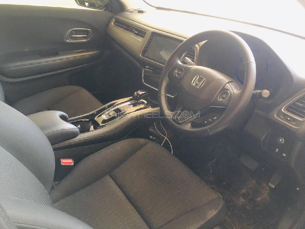 Honda Vezel 2015 for Sale in Gujranwala Honda Vezel 2015 for Sale in Gujranwala Image-11