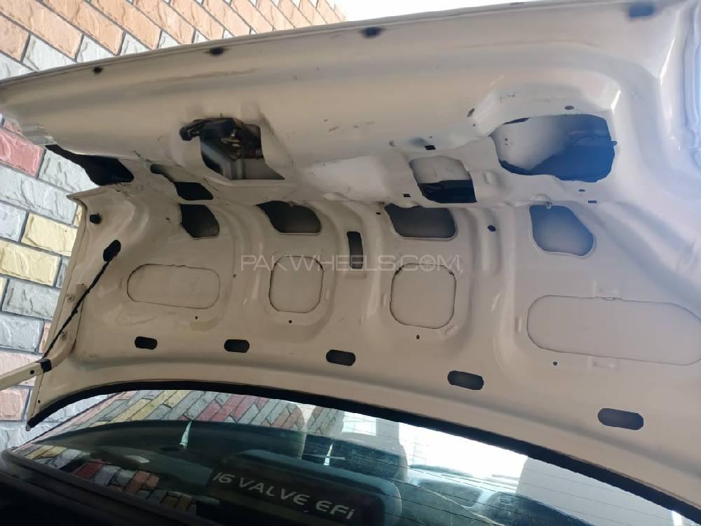 Suzuki Baleno 2004 for Sale in Peshawar Suzuki Baleno 2004 for Sale in Peshawar Image-6