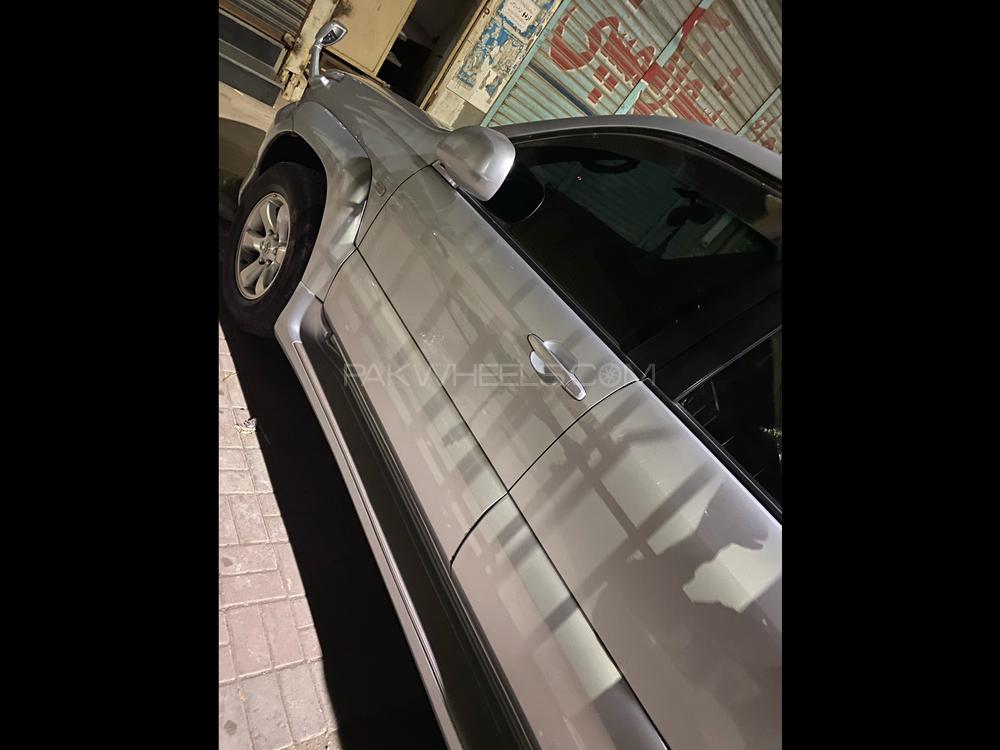 ٹویوٹا پراڈو 2003 for Sale in فیصل آباد ٹویوٹا پراڈو 2003 for Sale in فیصل آباد Image-6