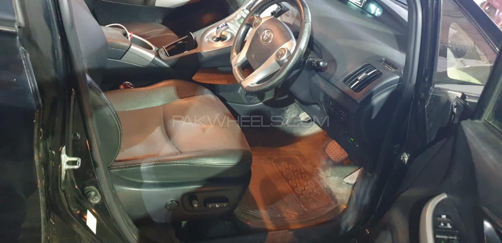 Toyota Prius 2015 for Sale in Karachi Toyota Prius 2015 for Sale in Karachi Image-5