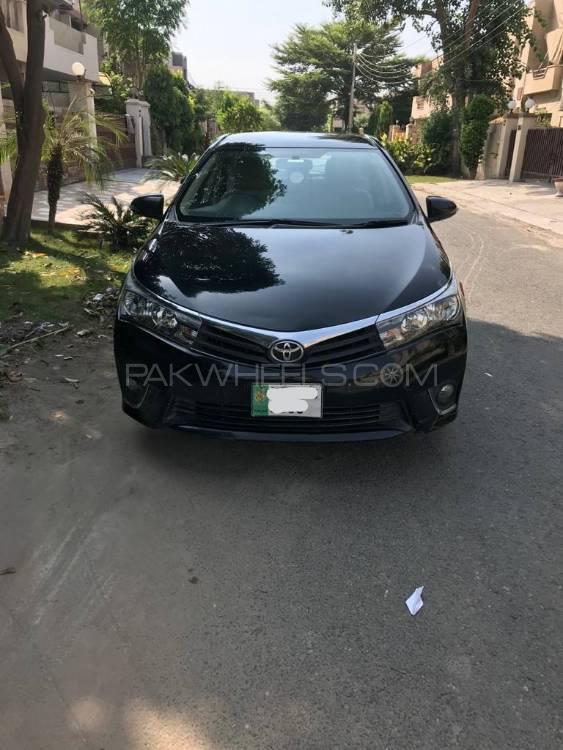 Toyota Corolla 2014 for Sale in Lahore Image-1