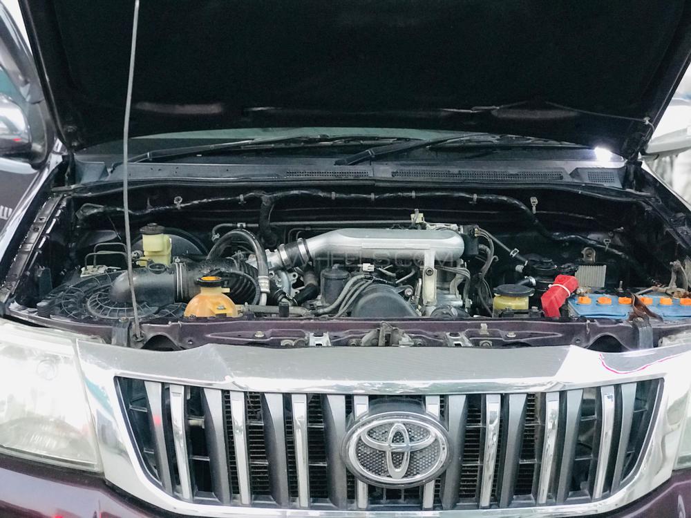 Toyota Hilux 2012 for Sale in Peshawar Toyota Hilux 2012 for Sale in Peshawar Image-8