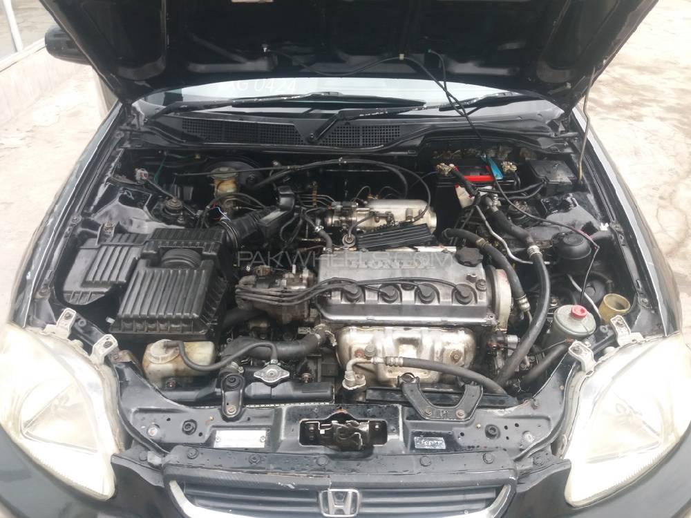 Honda Civic 1998 for Sale in Peshawar Honda Civic 1998 for Sale in Peshawar Image-7