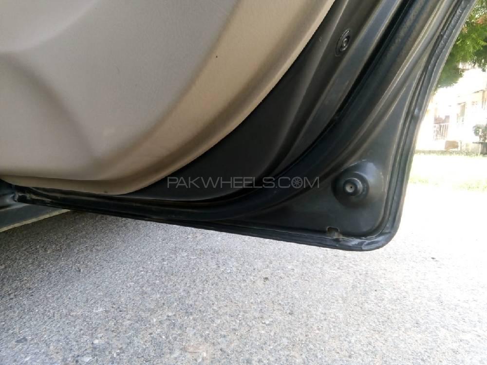 Honda Civic 2005 for Sale in Karachi Honda Civic 2005 for Sale in Karachi Image-7