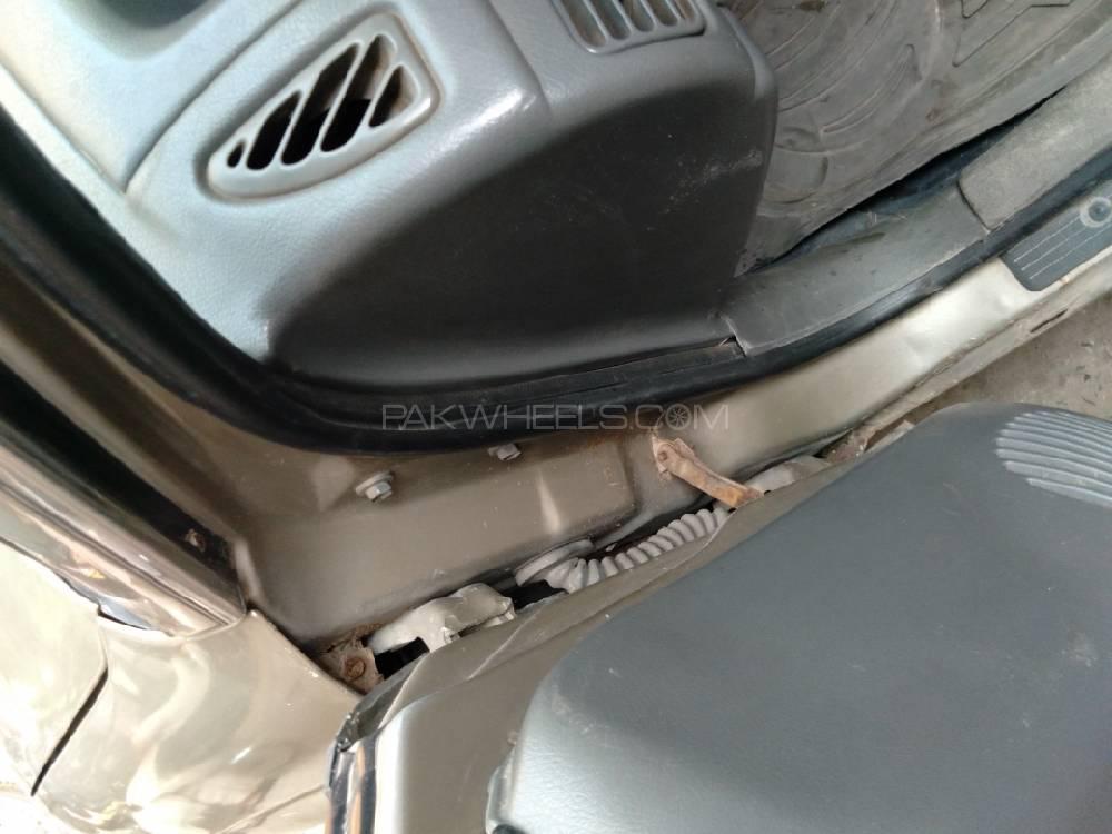 Suzuki Baleno 2004 for Sale in Lahore Suzuki Baleno 2004 for Sale in Lahore Image-6