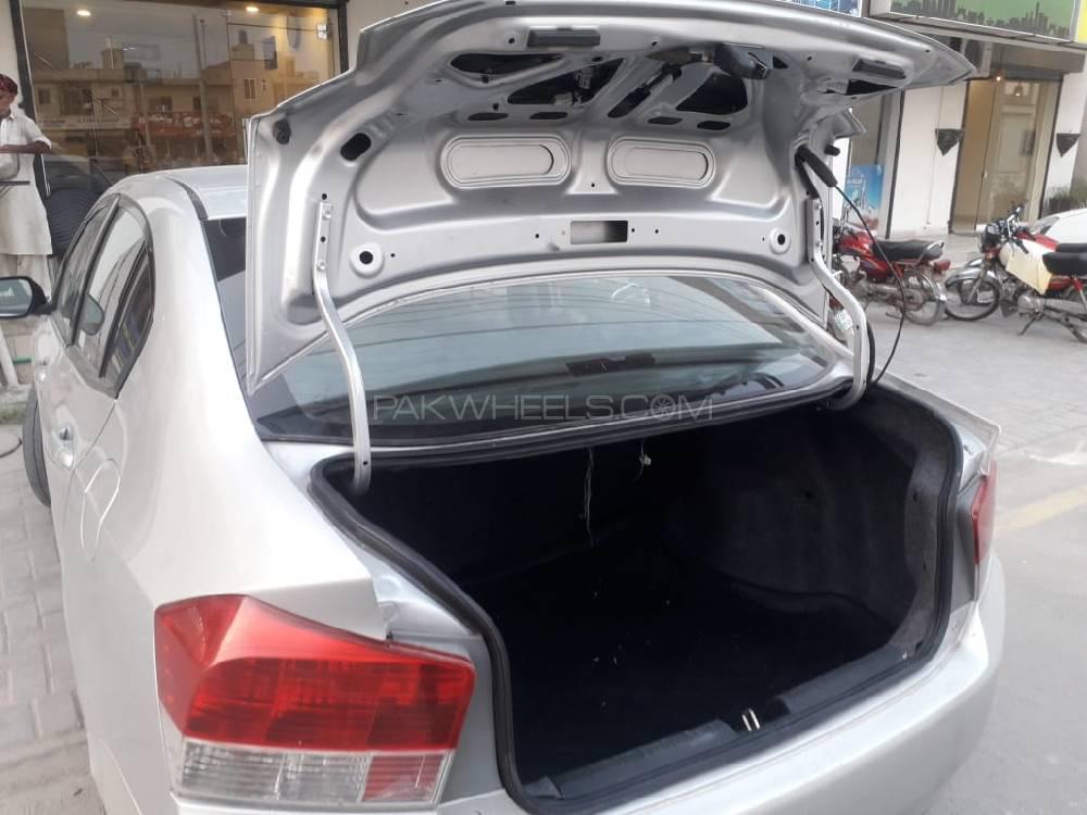 Honda City 2013 for Sale in Faisalabad Honda City 2013 for Sale in Faisalabad Image-6