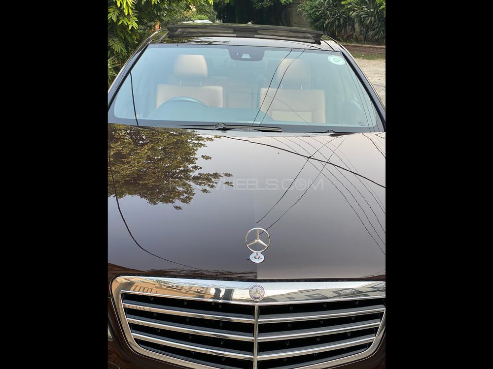 Mercedes Benz E Class 2013 for Sale in Lahore Mercedes Benz E Class 2013 for Sale in Lahore Image-16