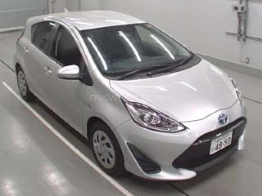 Toyota Aqua 2017 for Sale in Peshawar Toyota Aqua 2017 for Sale in Peshawar Image-10