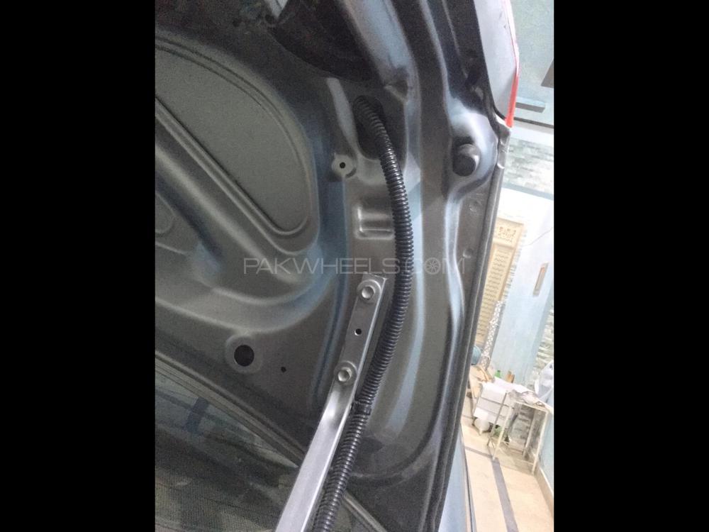 Honda Civic 2005 for Sale in Lahore Honda Civic 2005 for Sale in Lahore Image-4