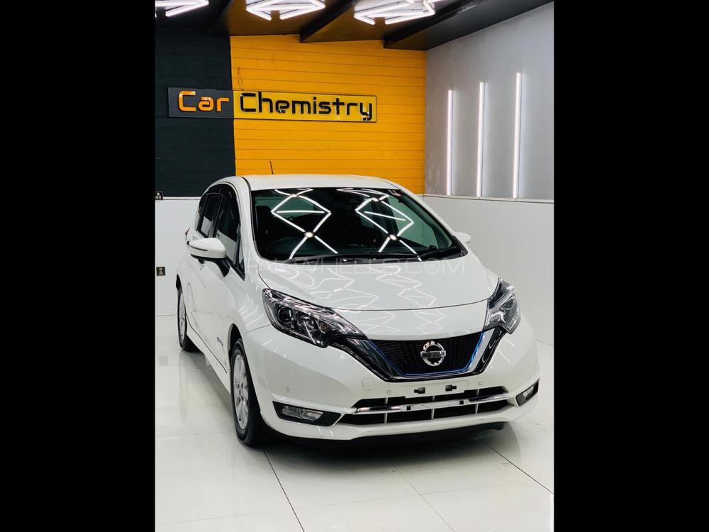 Nissan Note 2018 for Sale in Peshawar Image-1
