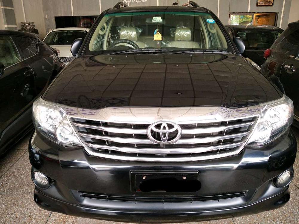 Toyota Fortuner 2014 for Sale in Lahore Image-1