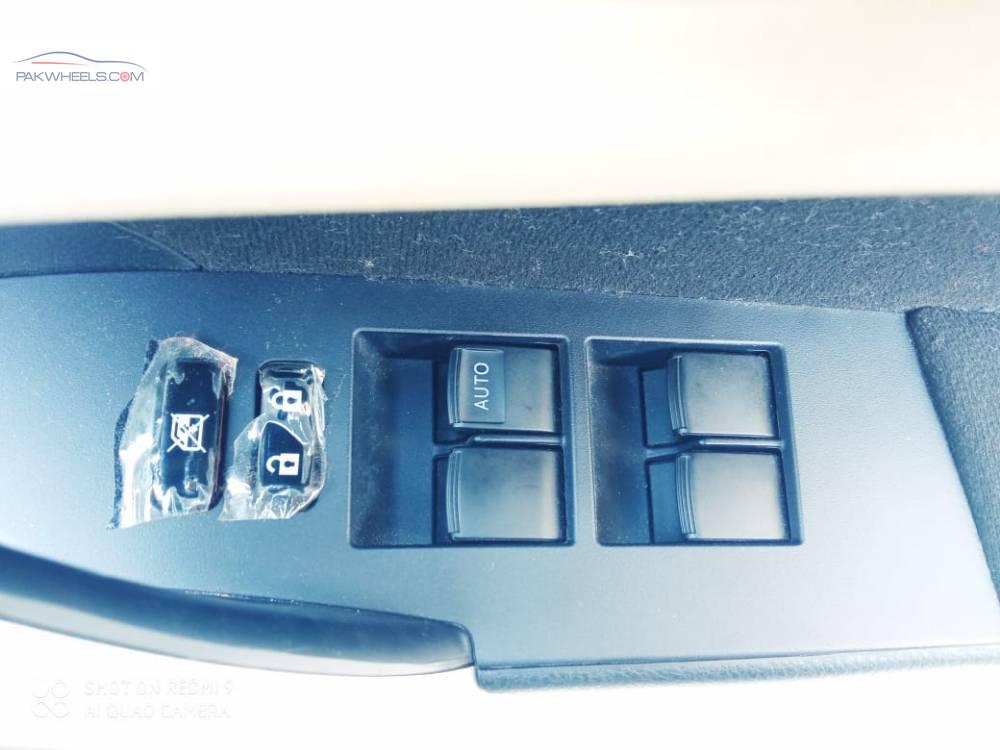 Toyota Corolla 2020 for Sale in Islamabad Toyota Corolla 2020 for Sale in Islamabad Image-4