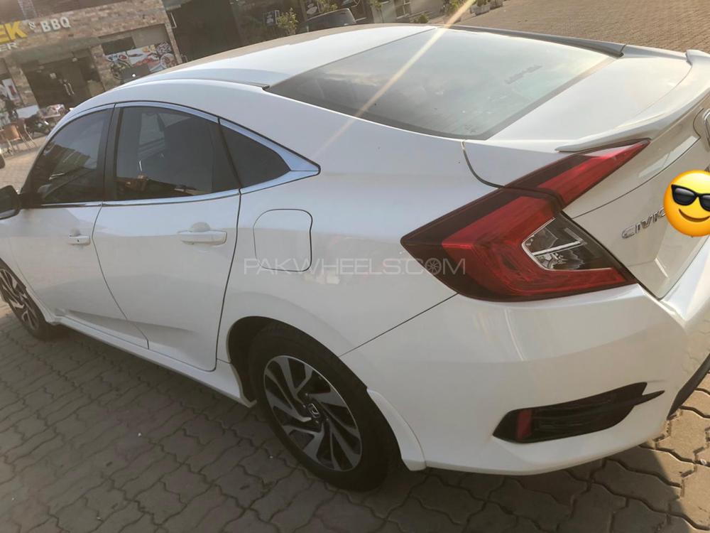 Honda Civic 2017 for Sale in Sialkot Honda Civic 2017 for Sale in Sialkot Image-3