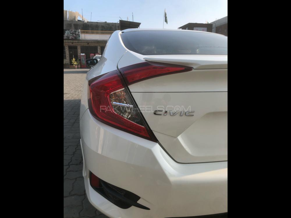 Honda Civic 2017 for Sale in Sialkot Honda Civic 2017 for Sale in Sialkot Image-7