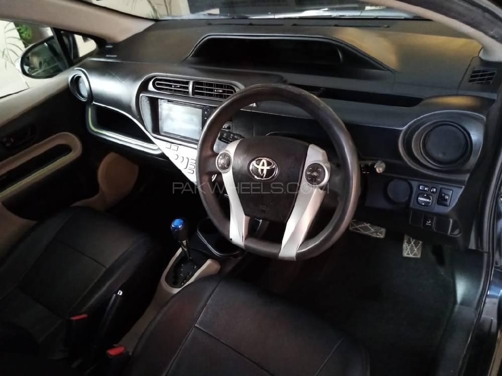 Toyota Aqua 2013 for Sale in Lahore Toyota Aqua 2013 for Sale in Lahore Image-9
