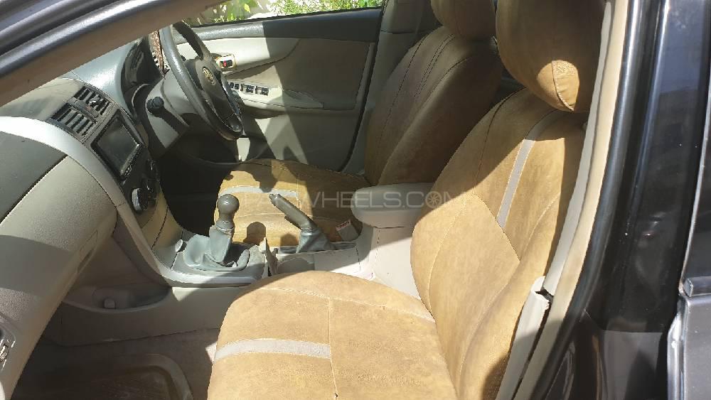 Toyota Corolla 2011 for Sale in Karachi Image-1