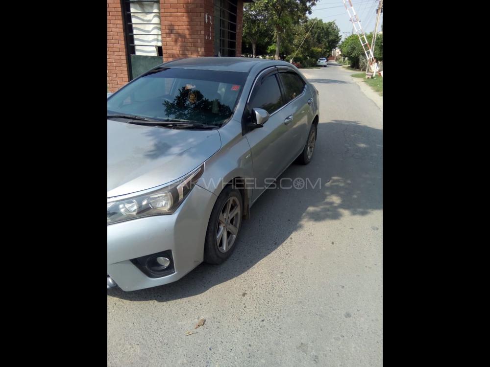 Toyota Corolla 2014 for Sale in Lahore Image-1