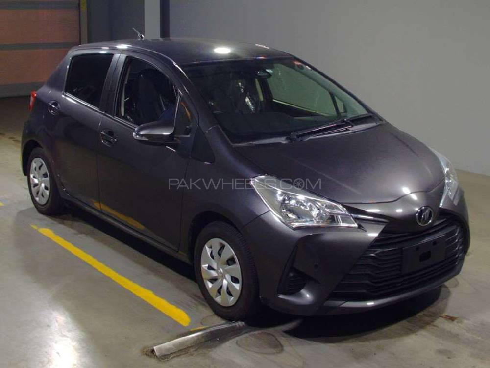 Toyota Vitz 2018 for Sale in Islamabad Image-1