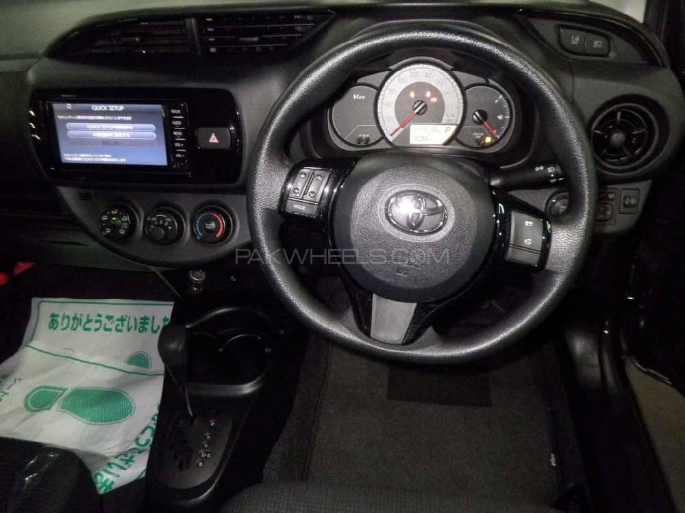 Toyota Vitz 2018 for Sale in Islamabad Toyota Vitz 2018 for Sale in Islamabad Image-6